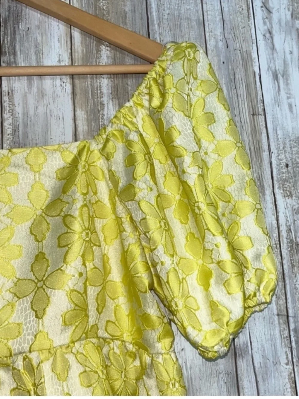 Entro Yellow Floral Puff Sleeve Babydoll Blouse Square Neck Top Size S - Picture 5 of 6
